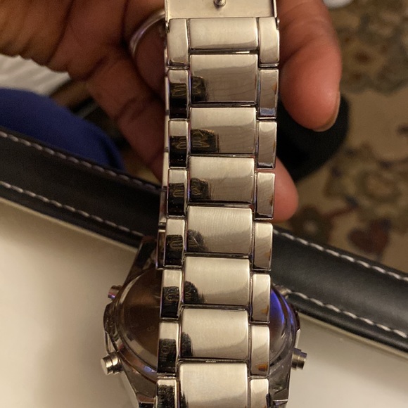 Man’sWatch - Picture 6 of 7